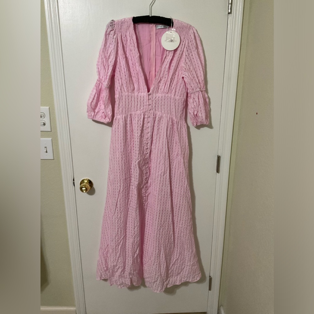 Esther and Co woman’s pink dress
